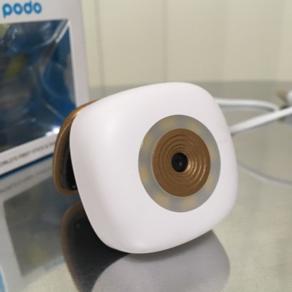 PODO Stick-and-Shoot Selfie Camera 8MP